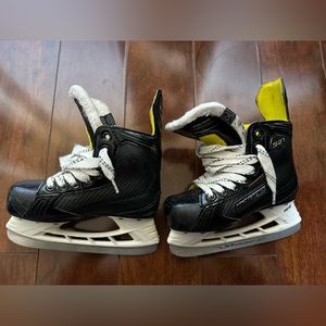 Bauer Supreme S27 ice skates kids